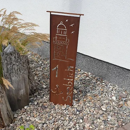 Modernes Mit Garten In * Kägsdorf