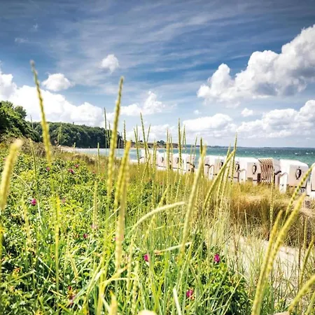 Modernes Mit Garten In * Kägsdorf