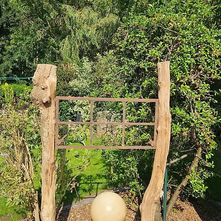 Дом отдыха Modernes Mit Garten In